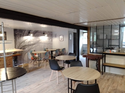 Le Repaire De Saint Priest, Café à Saint-Priest