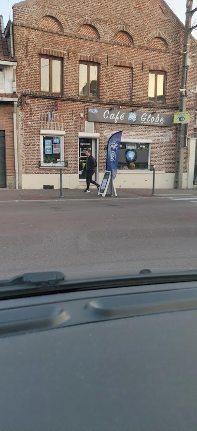 Café Le Globe, Café à Neuville-en-Ferrain