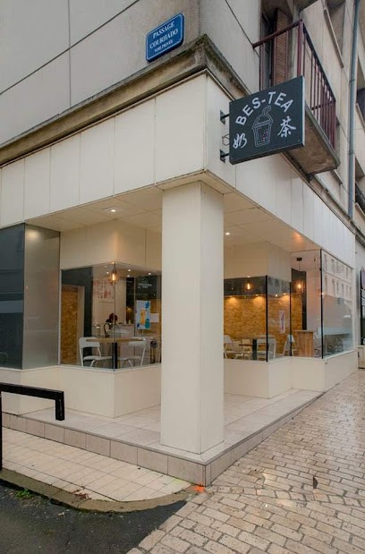 Bes-tea, Café à Orléans