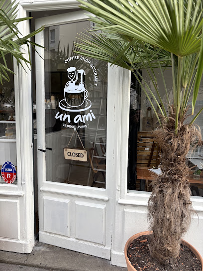 Un Ami Café à Paris 14