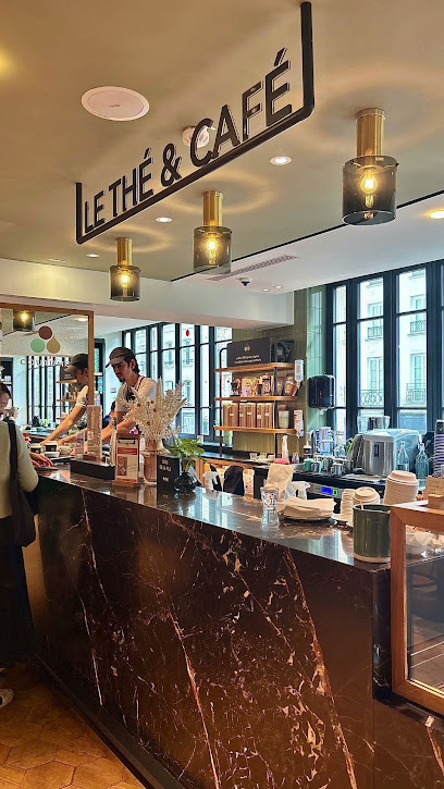 Coutume Café à Paris 16