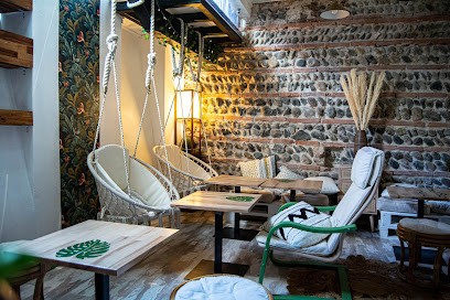 L'Oiseau Vert, Café à Toulouse