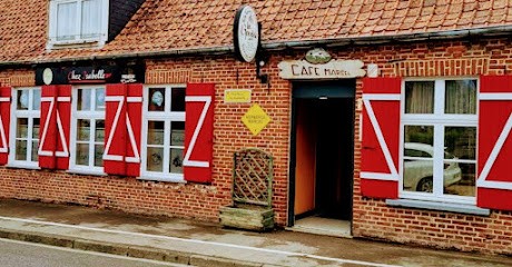 Café Marcel, Café à Buysscheure