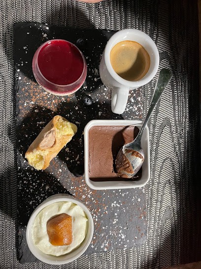 Le Café de la Gare, Café à Saumur