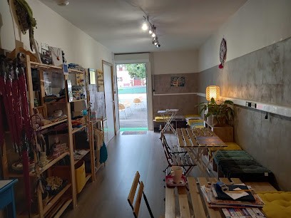 Aiyana Cafe Boutique, Café à Saint-Martin-d'Arrossa