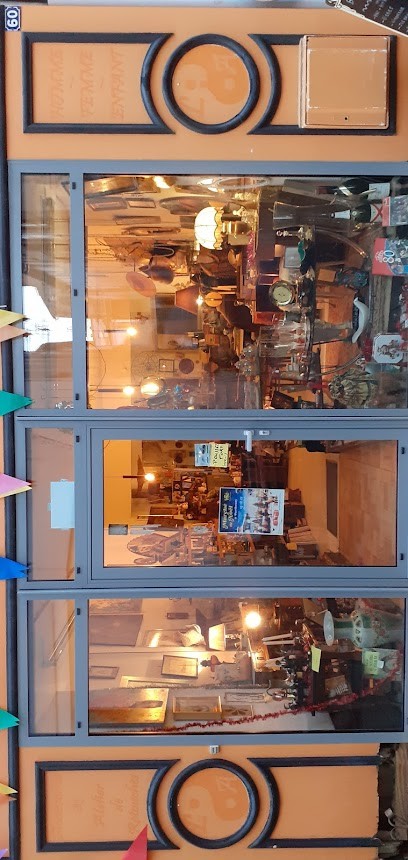 Café brocante jour de fête, Café à Parthenay